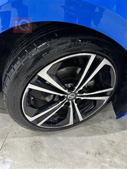 نیسان سێنترا